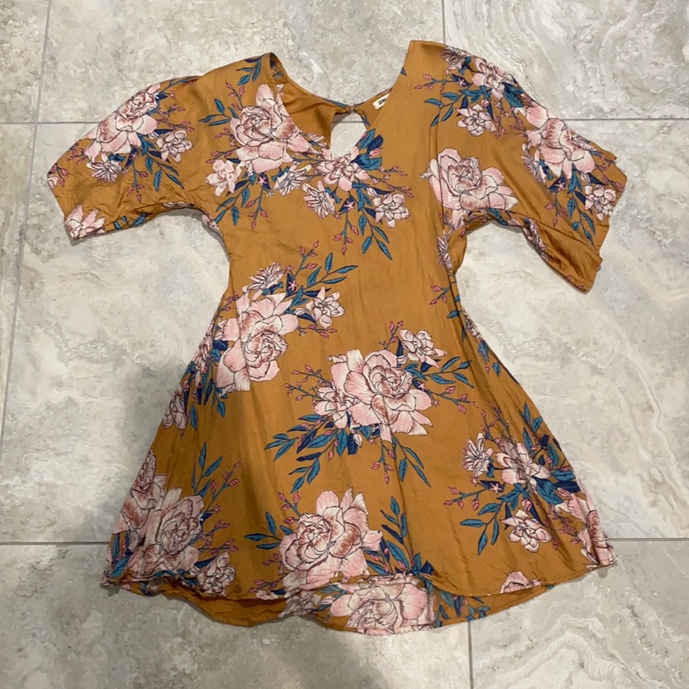 Billabong women’s dress